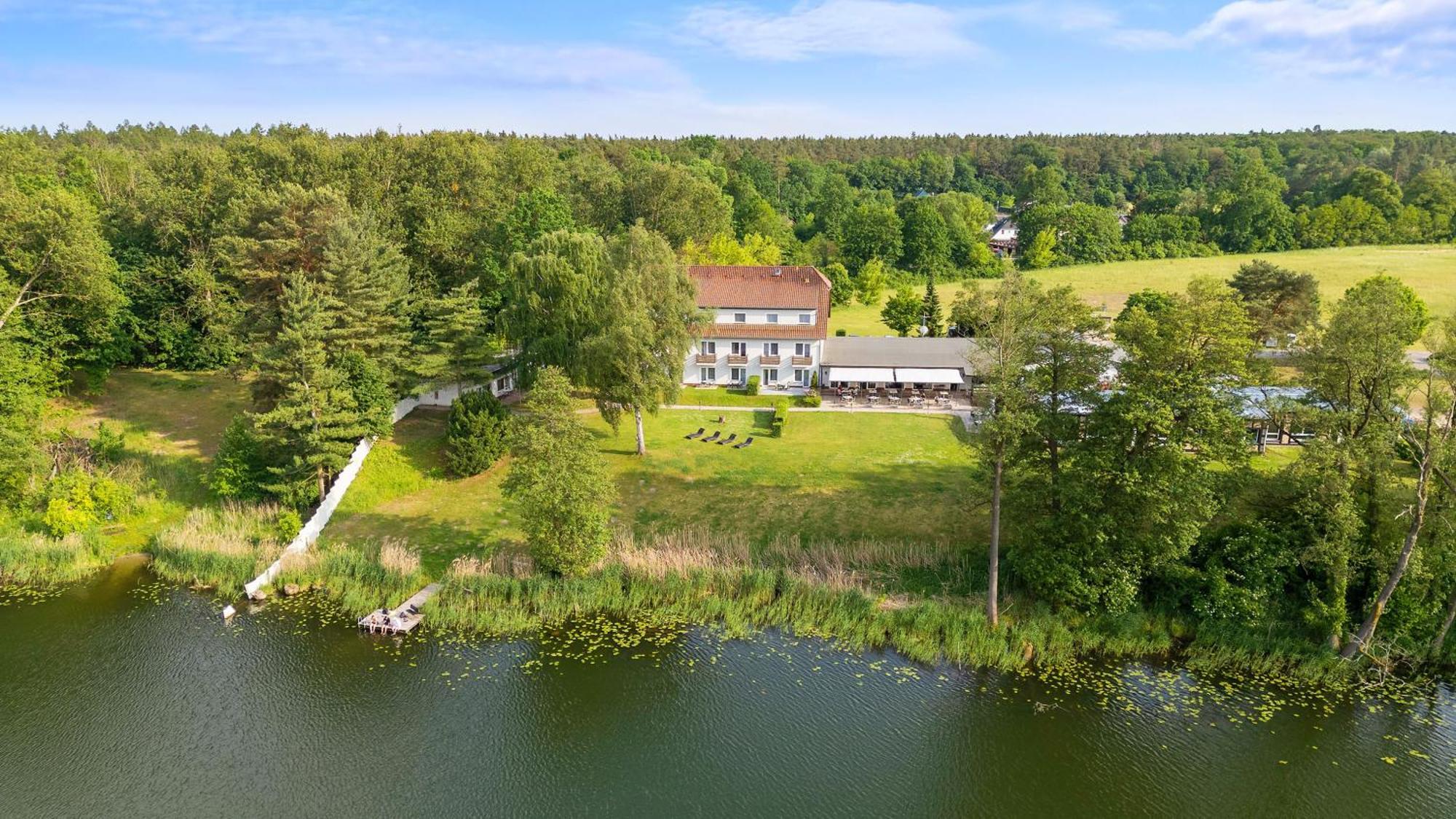 Seehotel Mühlenhaus Chorin Exterior foto